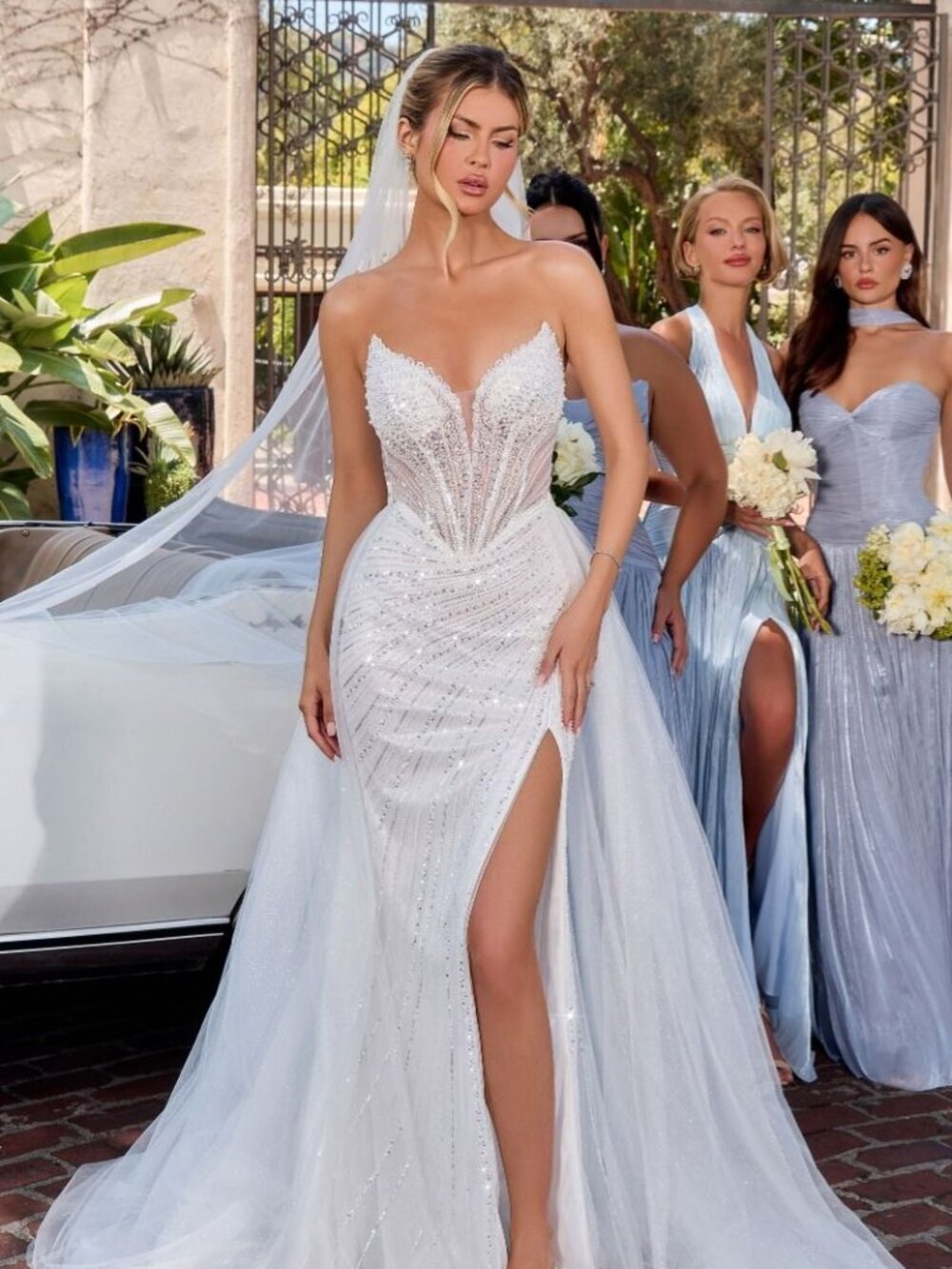 New Romantic Off White Long Wedding Dress w/ Eye-Catching Leg Slit CD CC492W